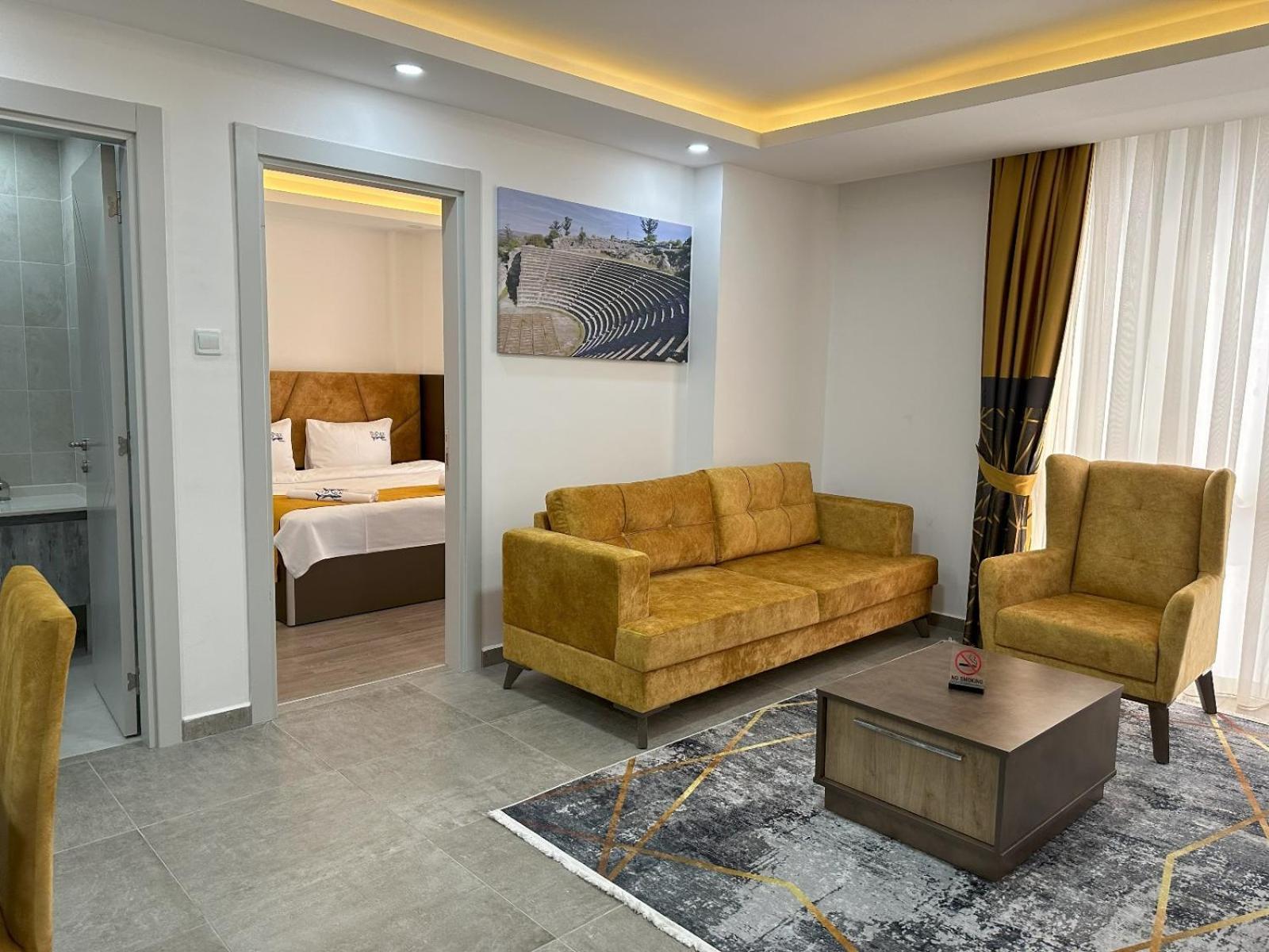 Nurel Shark Residence Kyrenia  Eksteriør billede