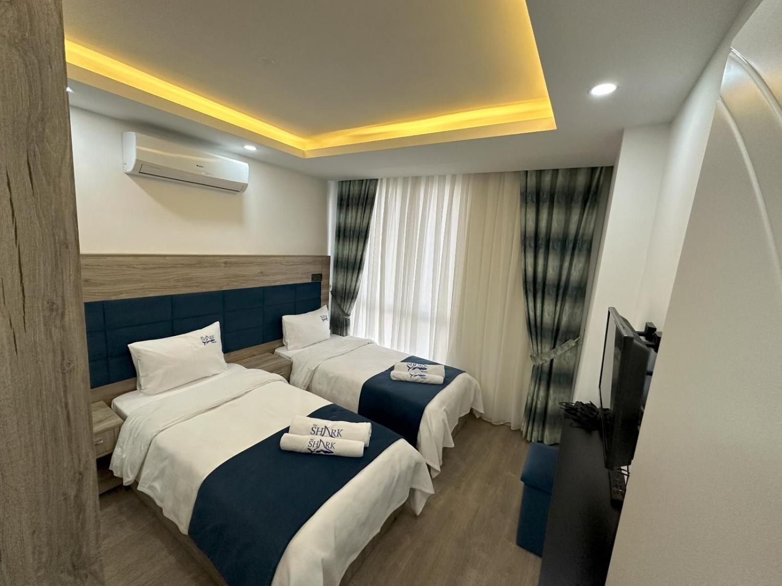 Nurel Shark Residence Kyrenia  Eksteriør billede