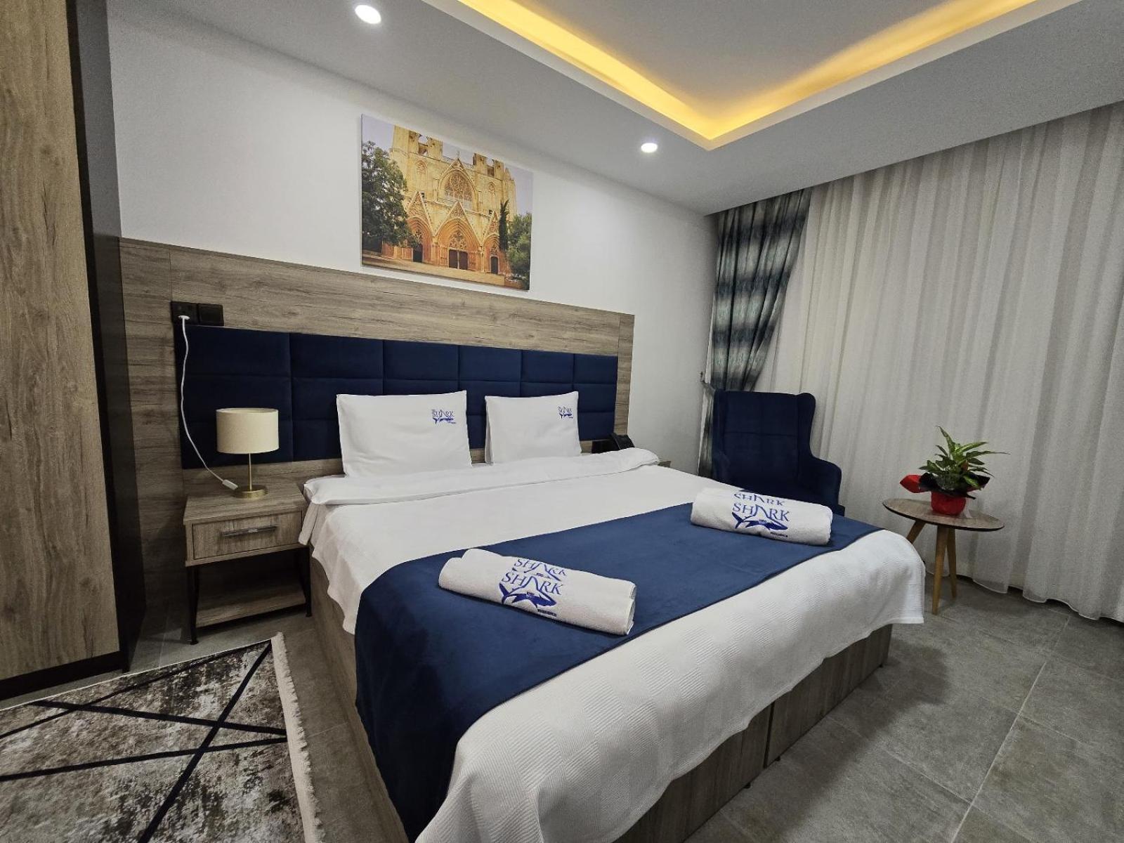 Nurel Shark Residence Kyrenia  Eksteriør billede